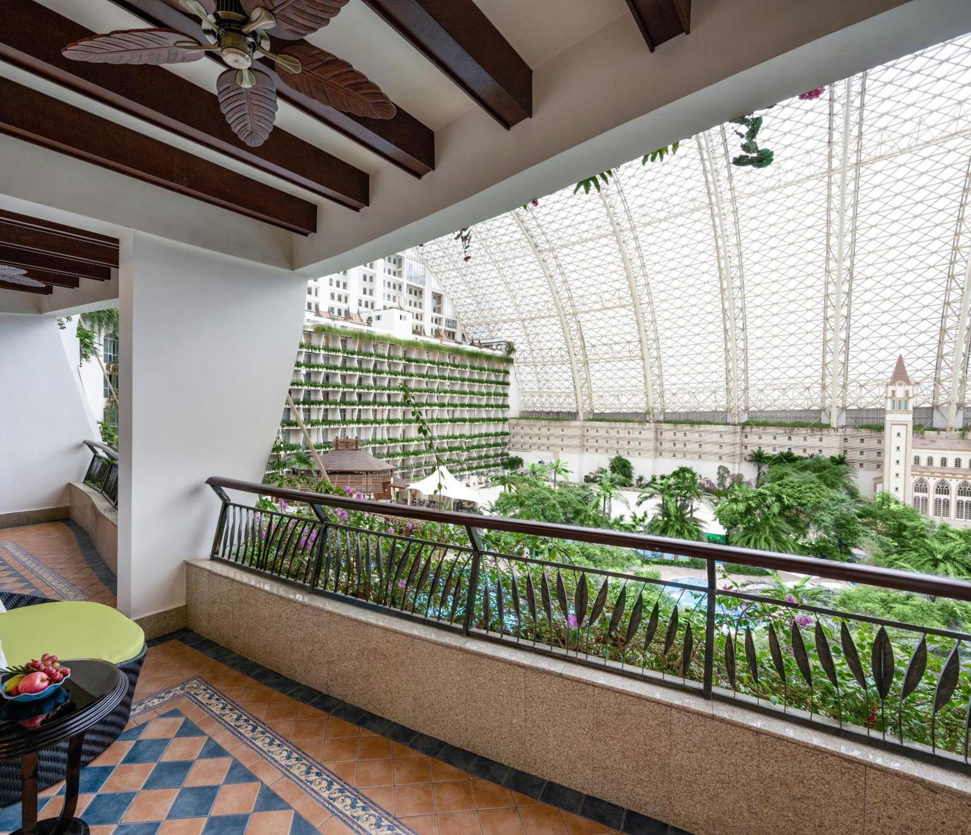 อินเตอร์คอนติเนนตัล เฉิงตู โกลบอล เซ็นเตอร์ Hotel ภายนอก รูปภาพ
